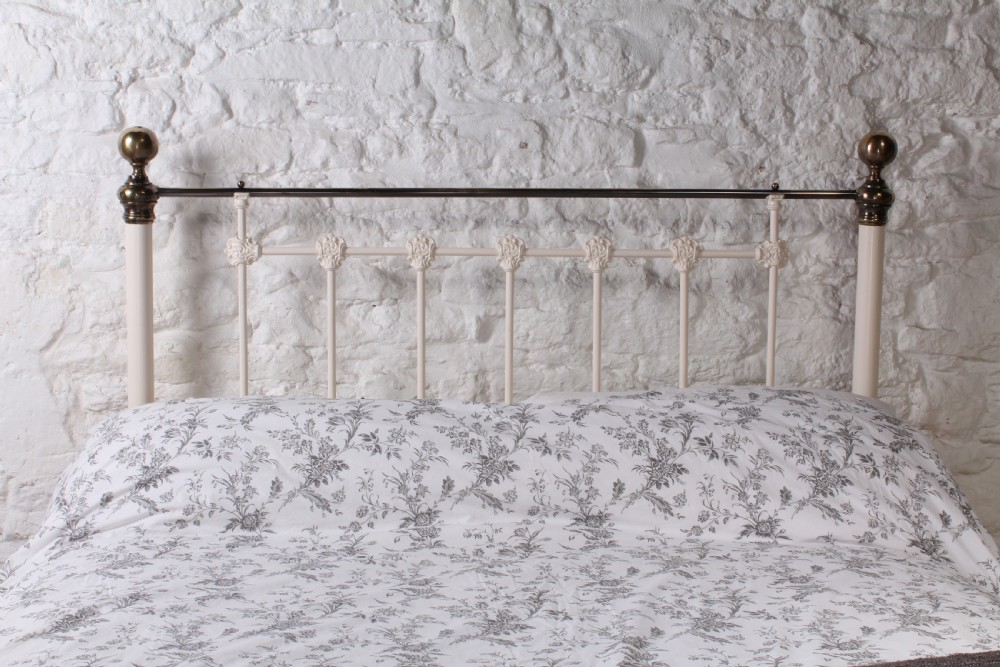 Classic Victorian antique white and brass kingsize bed View IV