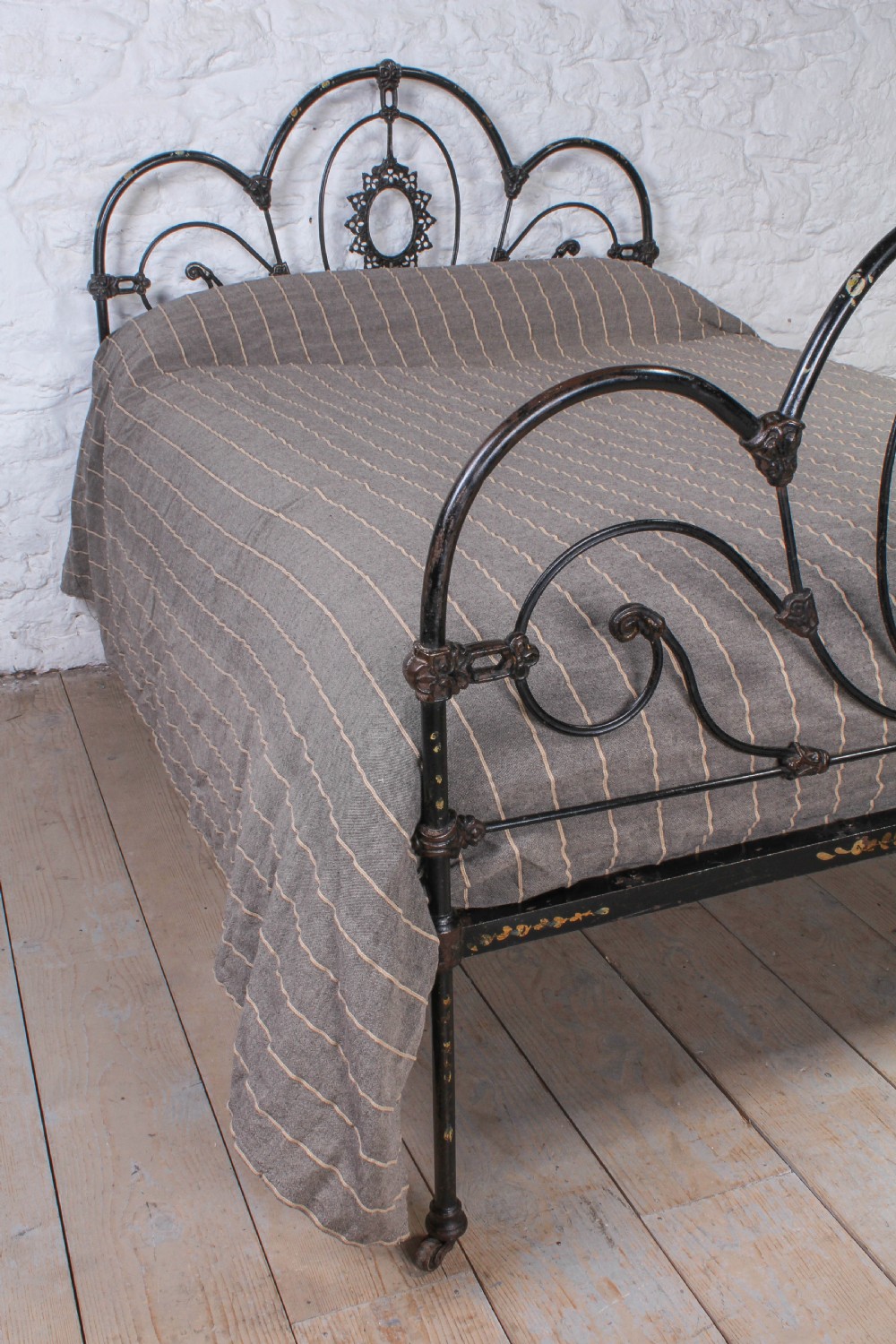 All original iron three hoop double bed with floral detail View VI