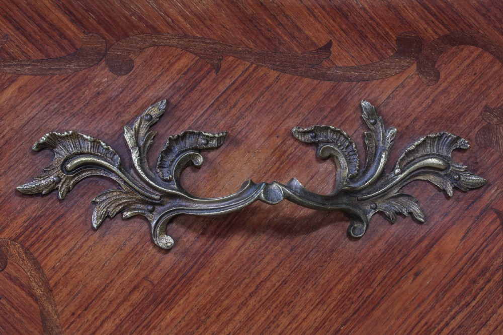 Large Louis XV style French commode View VIII