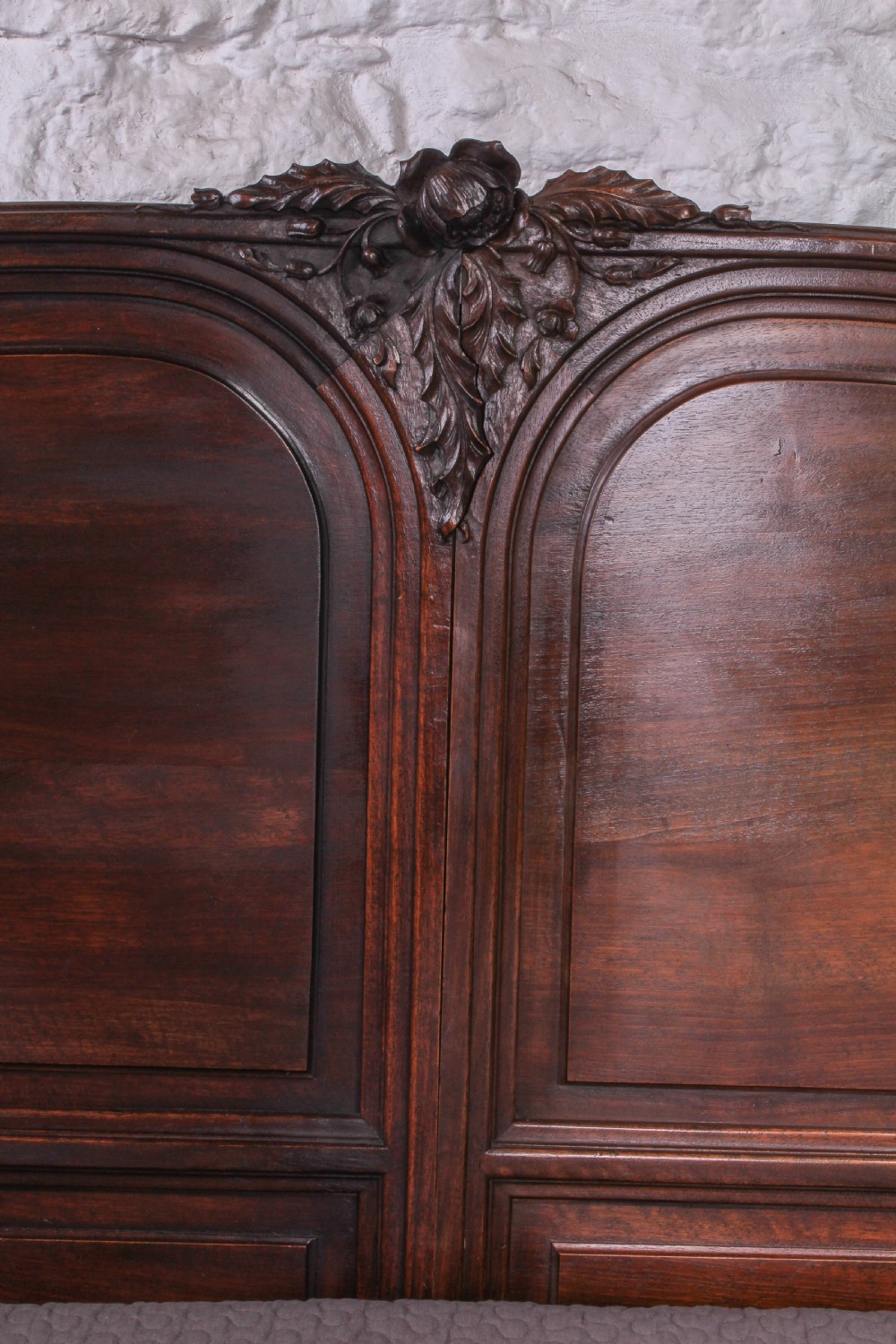 Two meter wide super king French walnut bed View V