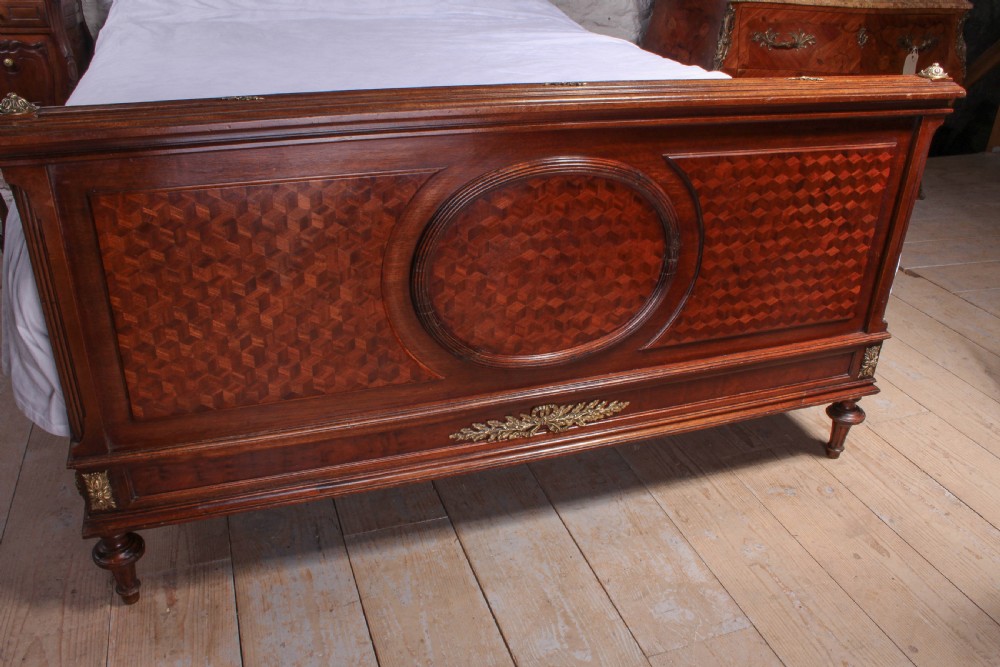 Magnificent Mahogany and fruit wood parquetry king size bed View IV