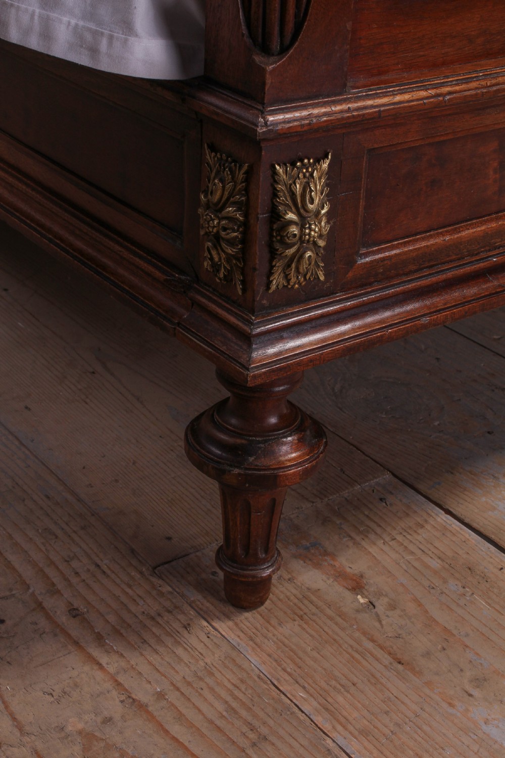 Magnificent Mahogany and fruit wood parquetry king size bed View VI