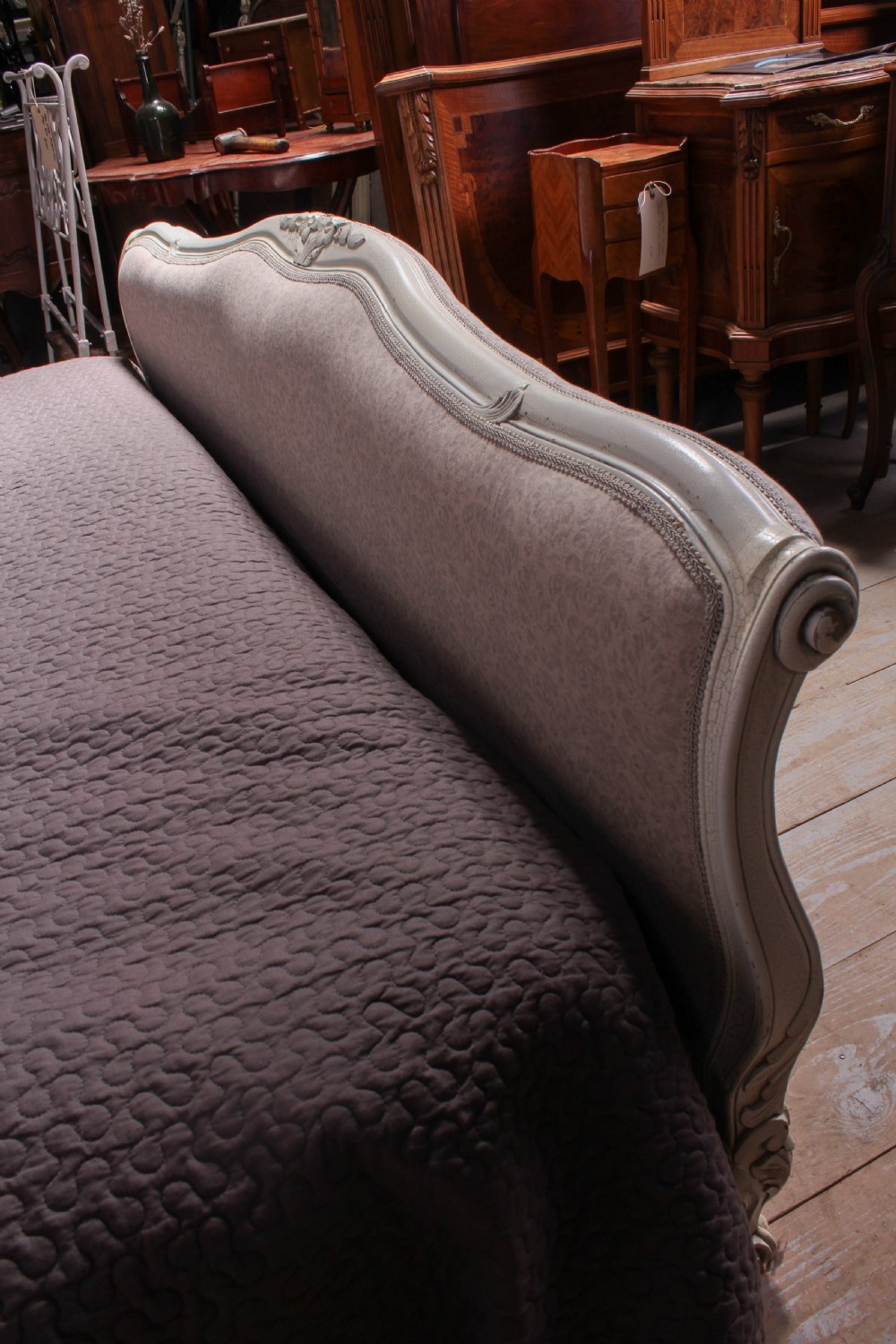 Super king size 6Ft French newly  upholstered lit bateau View IV