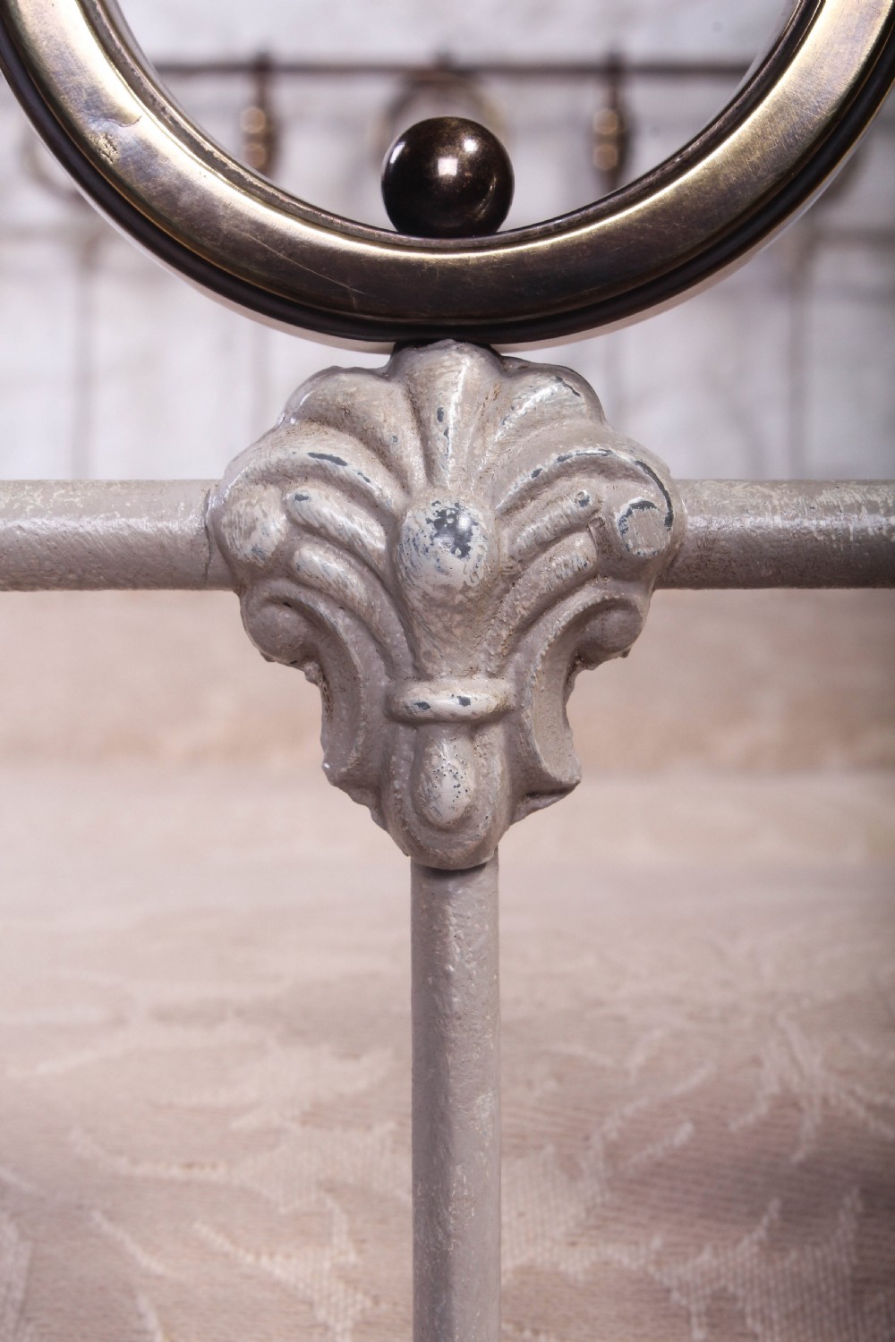 Pretty French 5Ft king size brass and iron bed  View VII