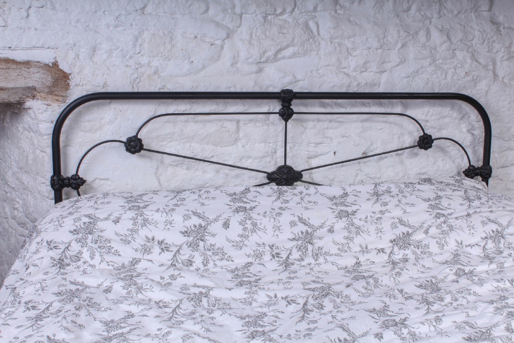 Lovely Irish cottage style 5Ft all iron king size bed View V