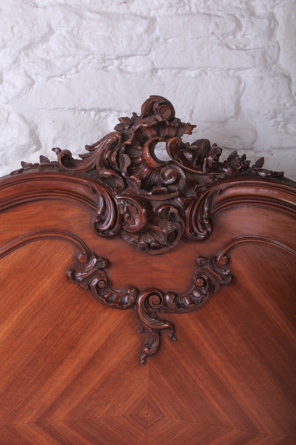 Beautiful king size Louis XV style bed View VIII