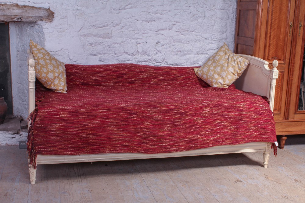 Pretty original painted French day bed with base
