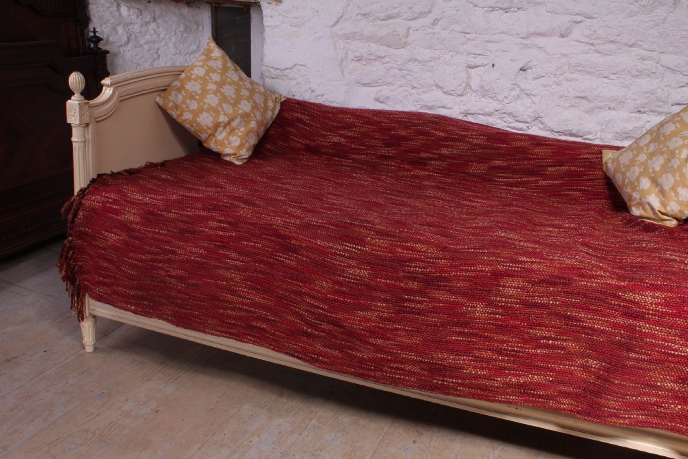Pretty original painted French day bed with base View II