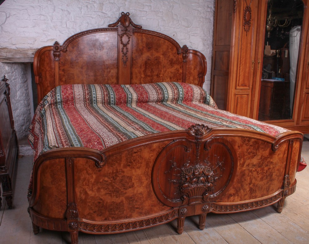 Rare fabulous double corbeille burr walnut Emperor size bed