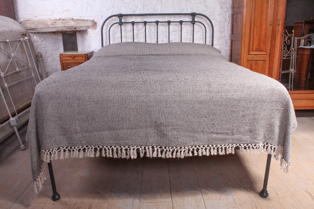 Pleasingly simple all iron king size bed View VII