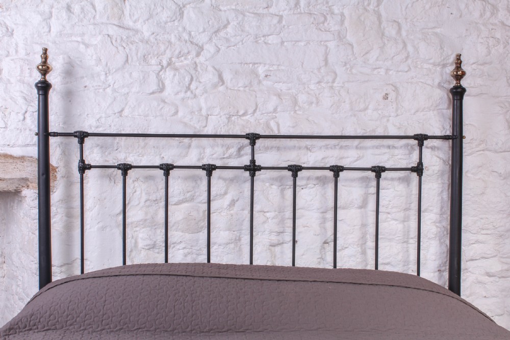 Elegant and stunning king size Winfield bed View III