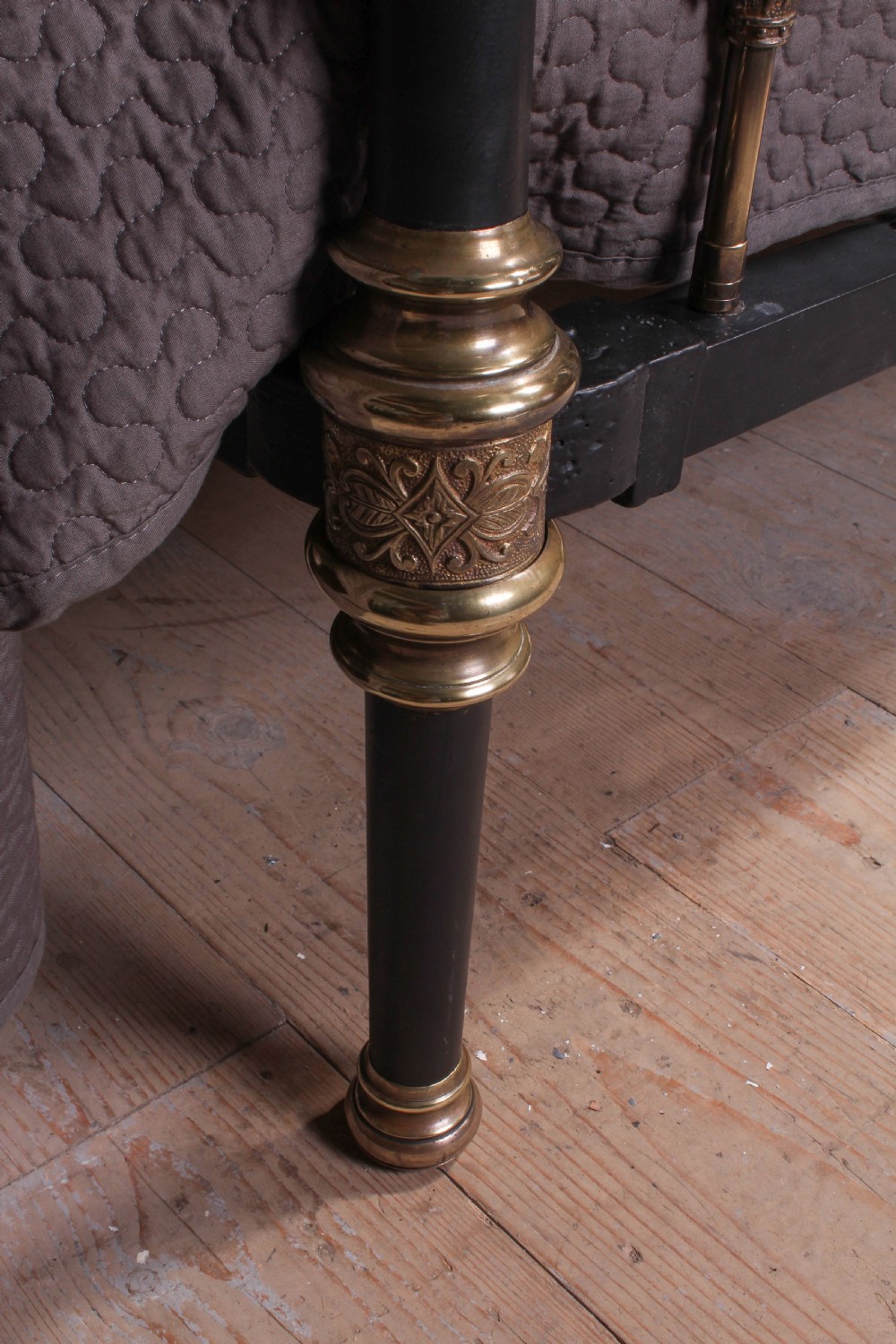 Elegant and stunning king size Winfield bed View XII