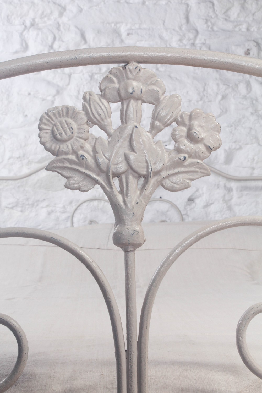 Pretty forged iron double bed View V