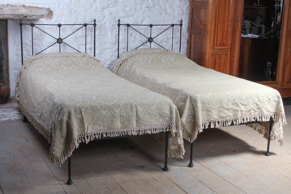 Nice pair of single Victorian  no end beds (can be joined)