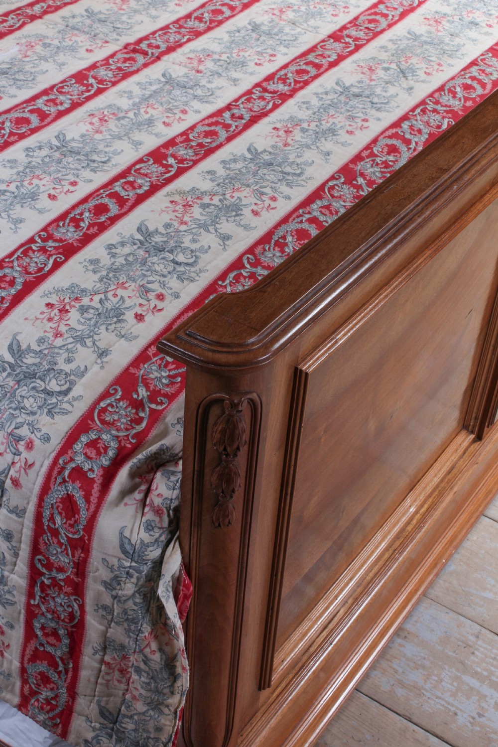 Solid cherry king size bed (matching armoire separate) View X