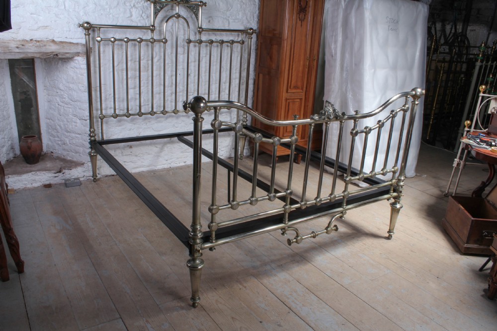 Incredible Italian nickel plated brass 6Ft super king size bed View XIII