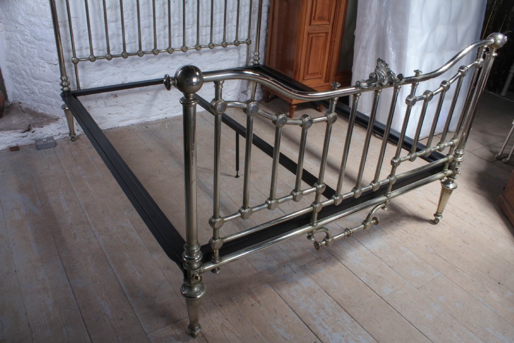 Incredible Italian nickel plated brass 6Ft super king size bed View XIV