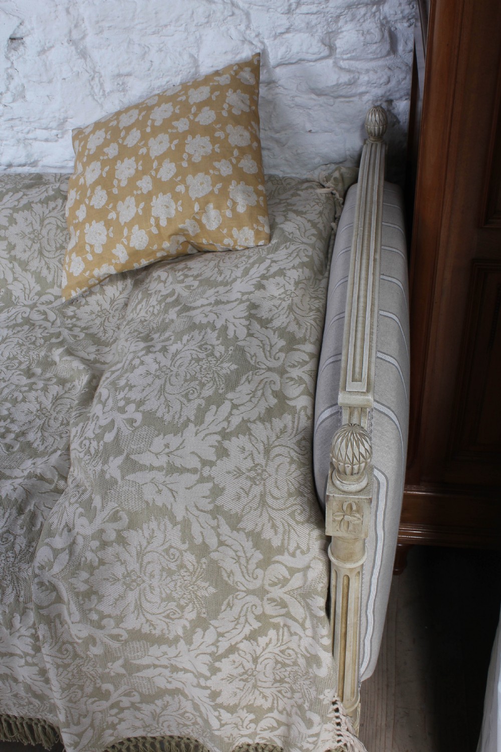 Lovely newly upholstered painted French day bed View VII