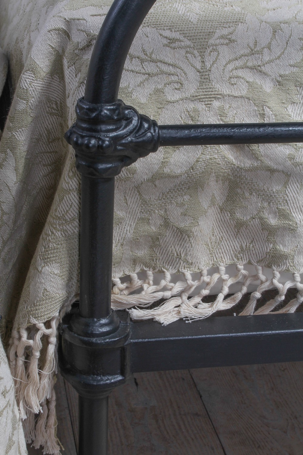 Very nice pair of Victorian all iron beds (can be joined) View VI