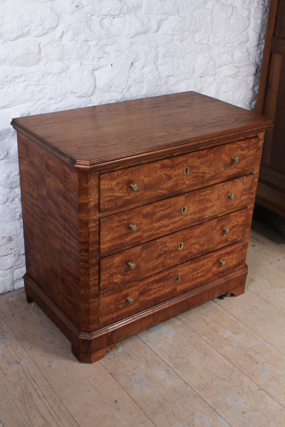 Lovely figured ash French chest of drawers View II