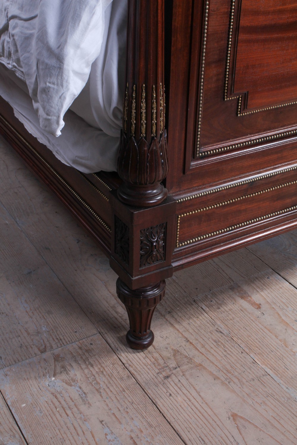 Fabulous quality solid mahogany king size bed made in Paris View II