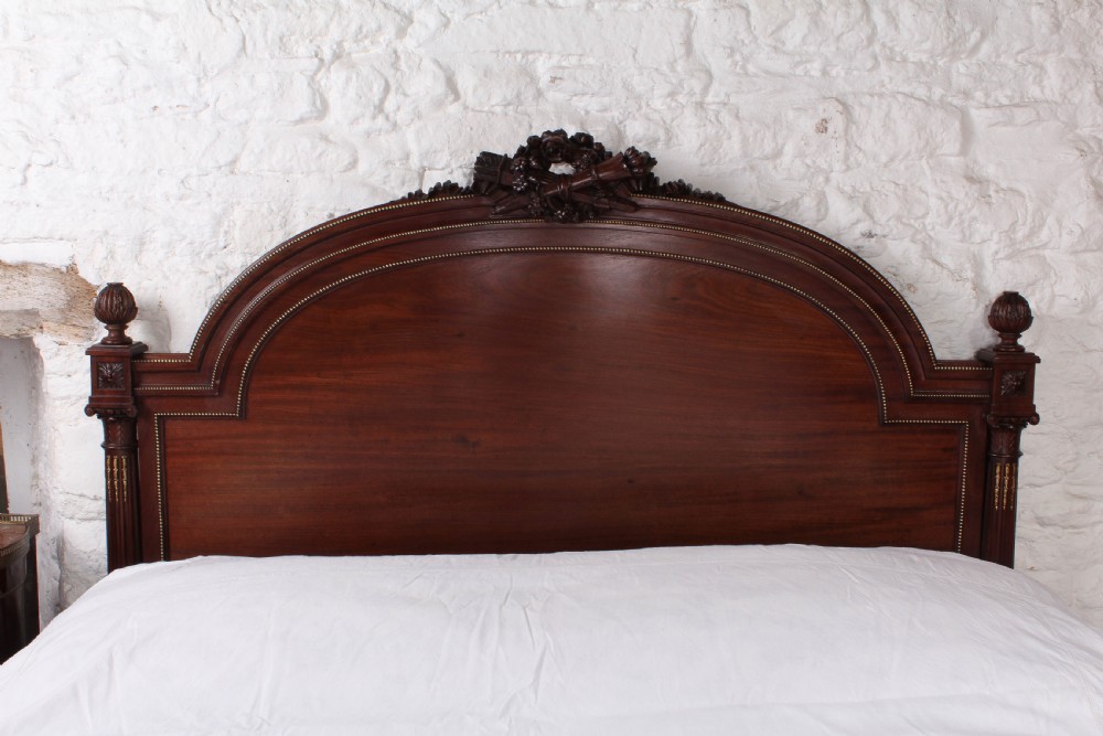 Fabulous quality solid mahogany king size bed made in Paris View IV