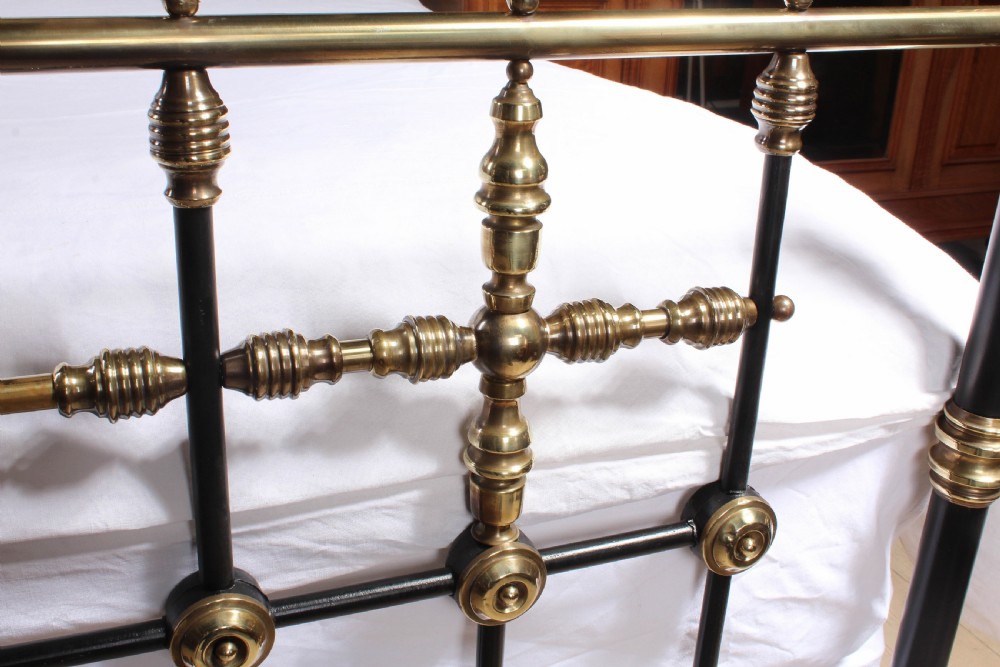 Handsome Victorian king size brass and iron bed View VII