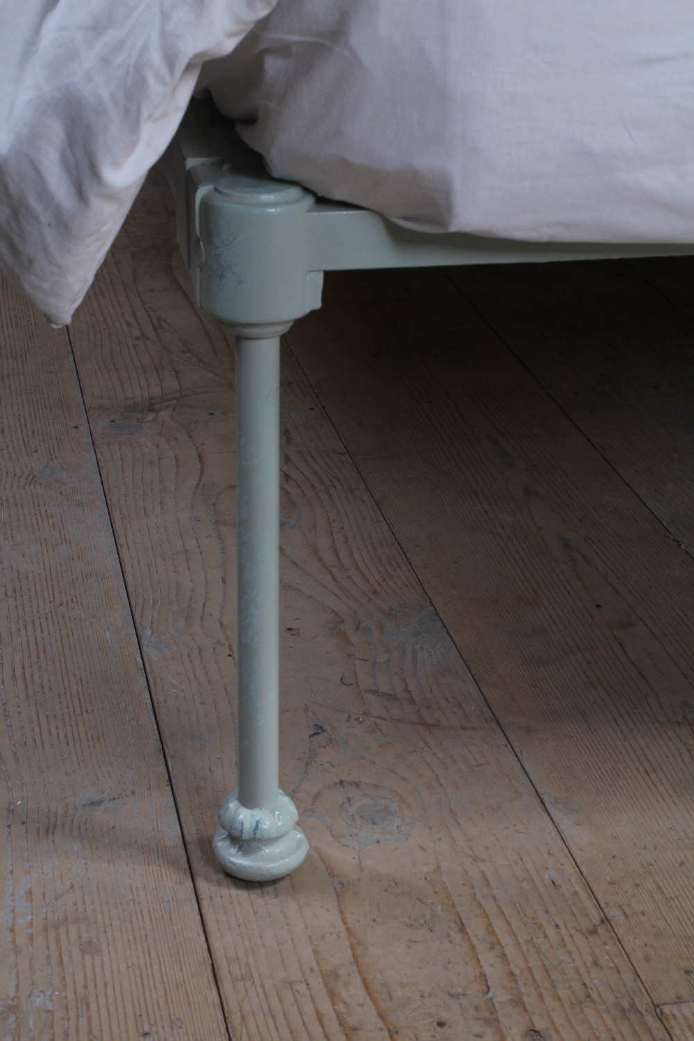 Pretty pair of small single Portuguese forged iron (can be joined) View V