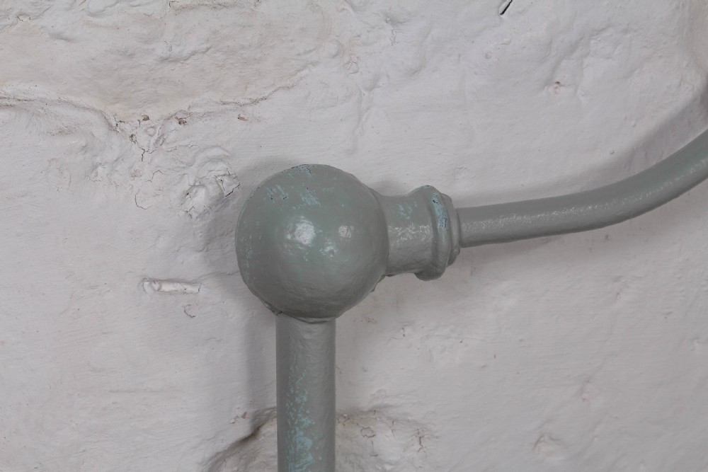 Pretty pair of small single Portuguese forged iron (can be joined) View VIII