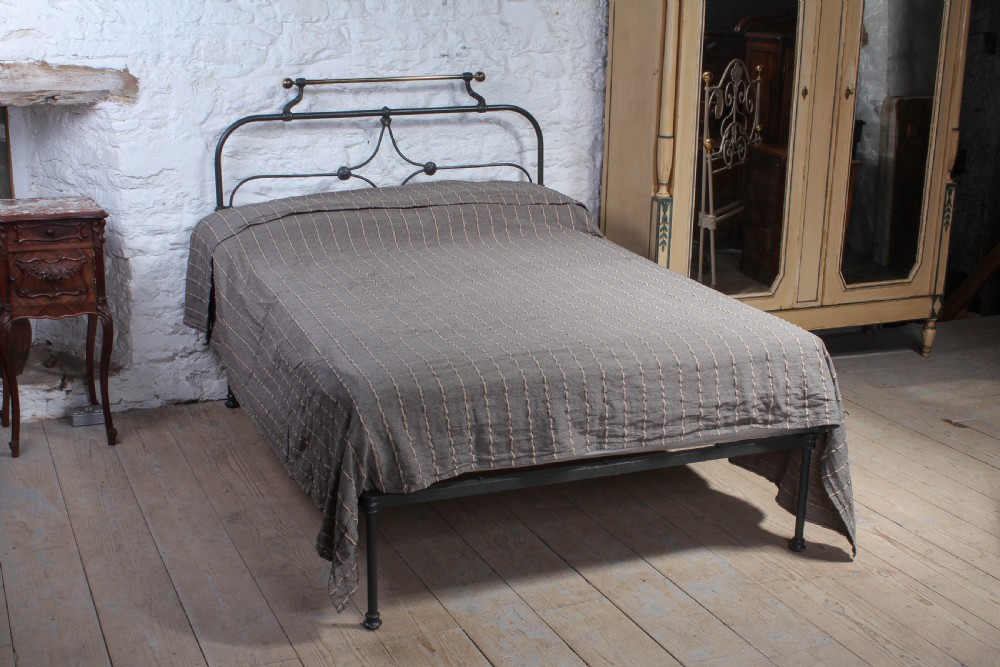 Attractive Irish no end double bed with brass rail