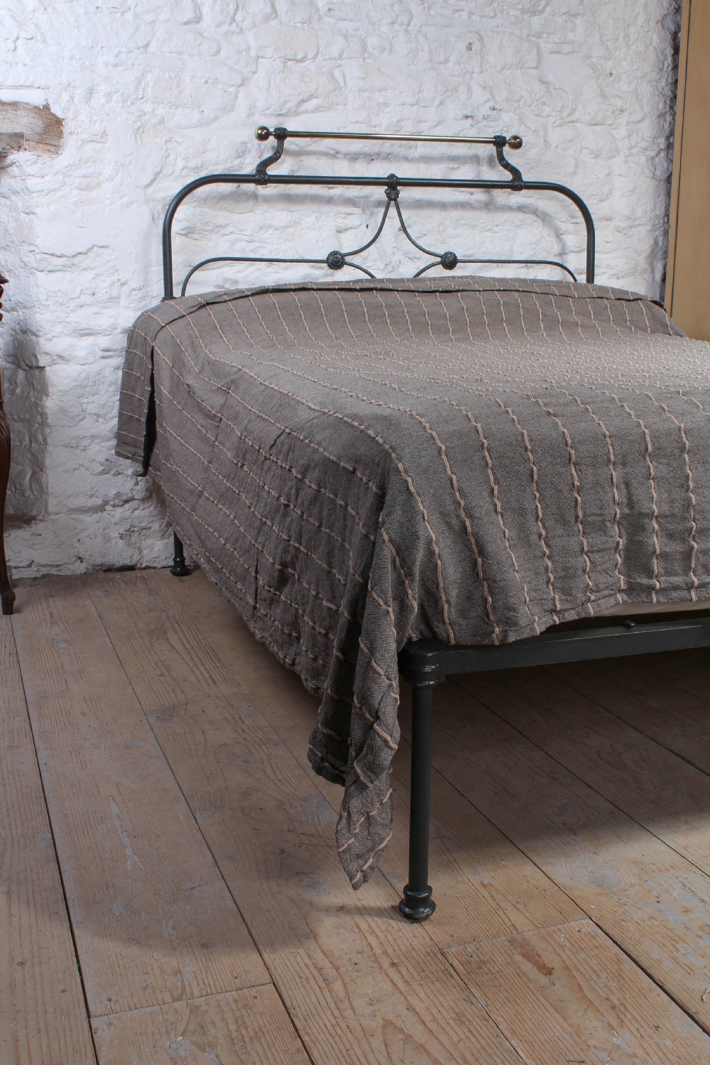 Attractive Irish no end double bed with brass rail View II