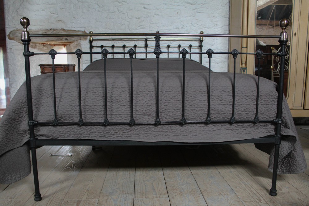 Lovely Classic Victorian black and aged brass king size bed View IV