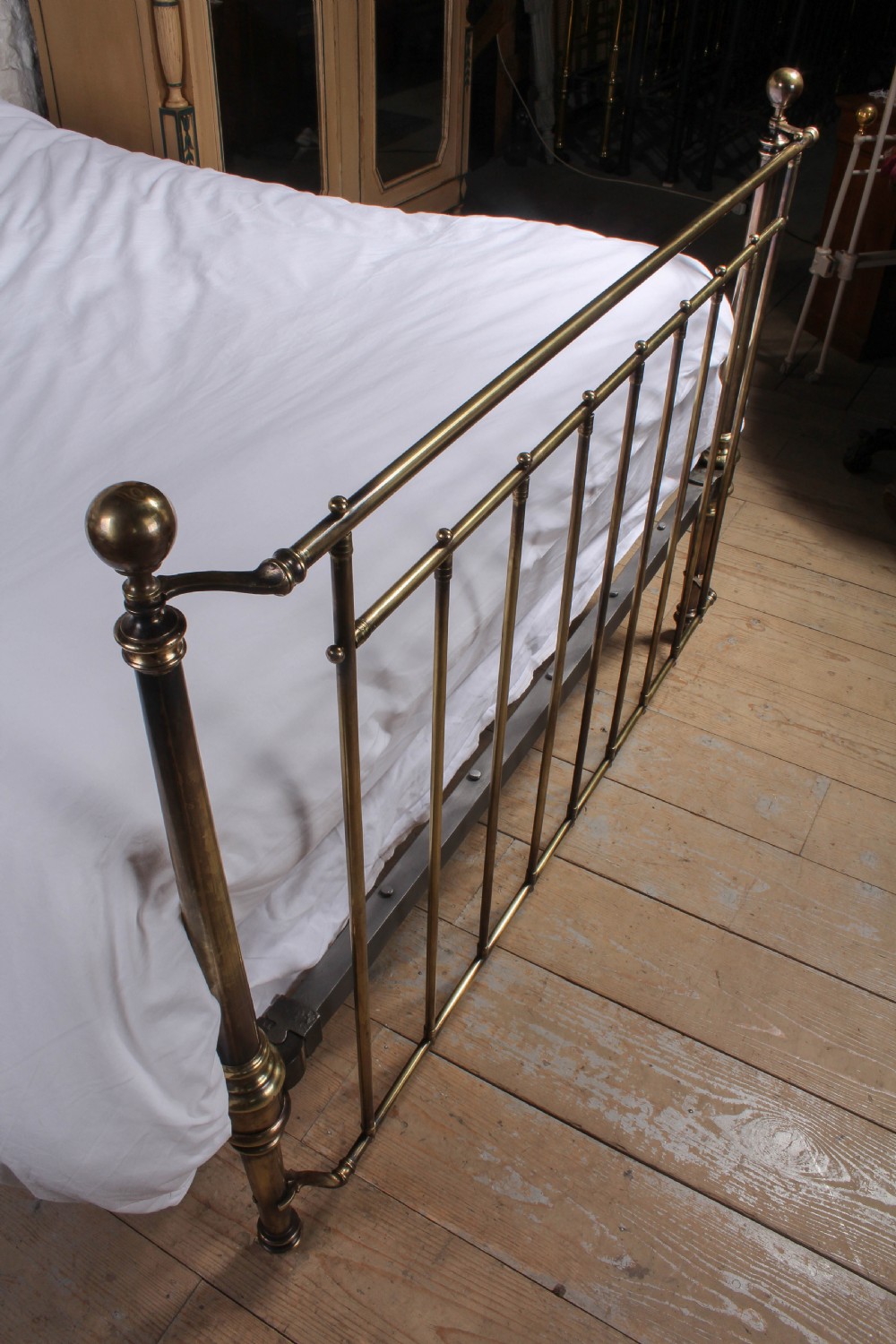Stunning Winfield burnished iron and brass king size bed View VI