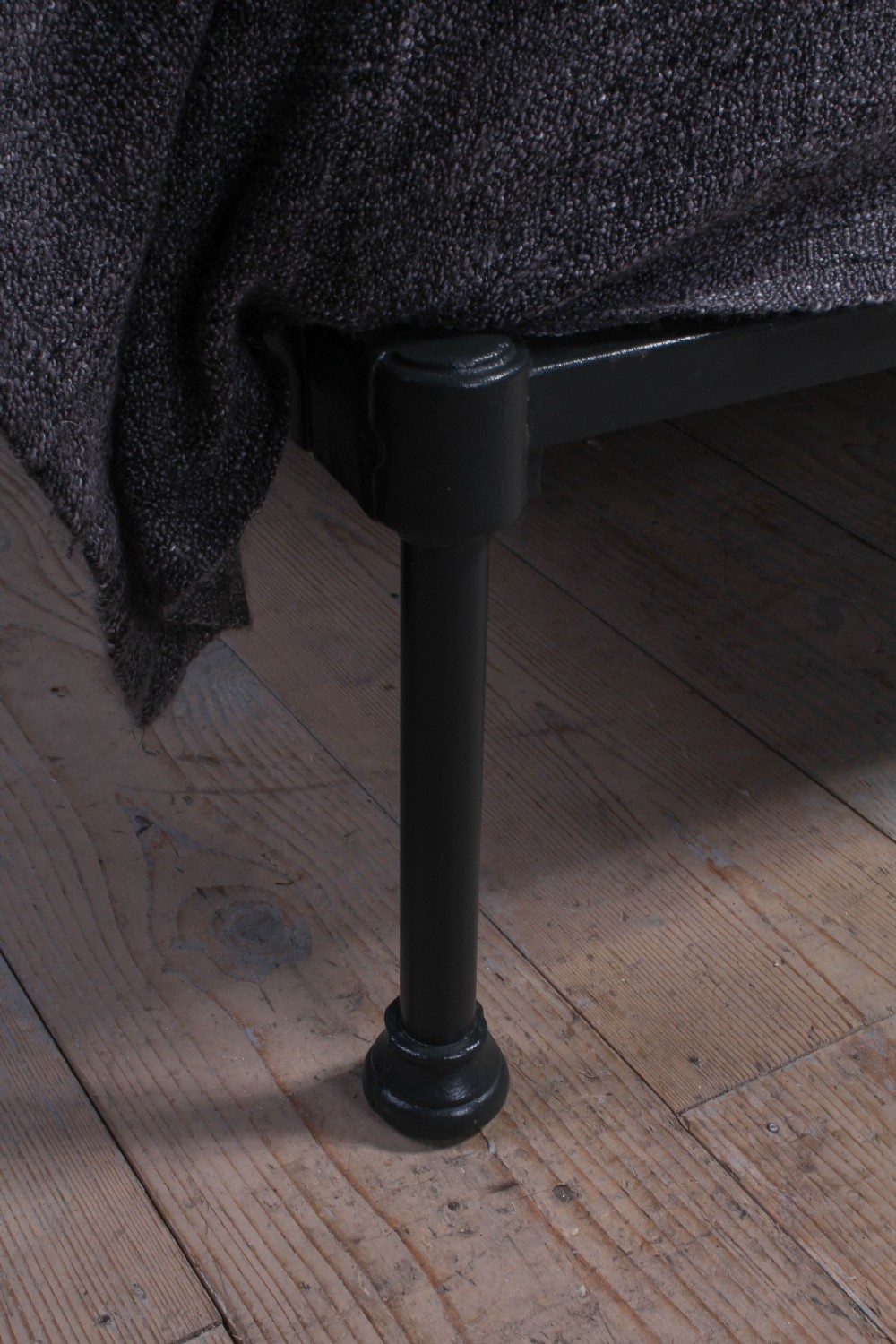 Fashionably Simple French king size iron no end View V