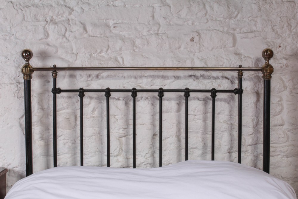 Handsome All original Victorian brass and iron double bed View IV