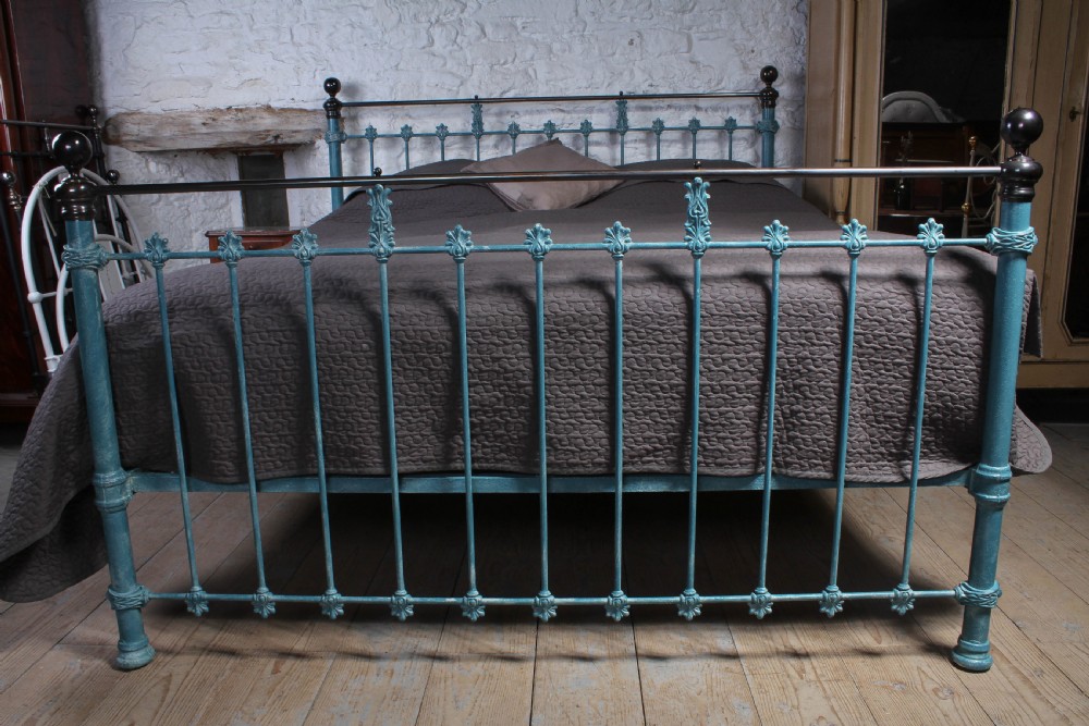 Super king size Victorian brass and iron bed  View III