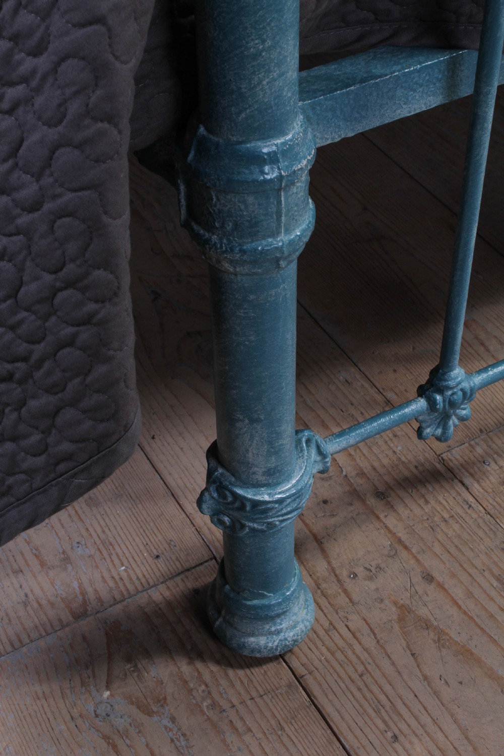 Super king size Victorian brass and iron bed  View VI