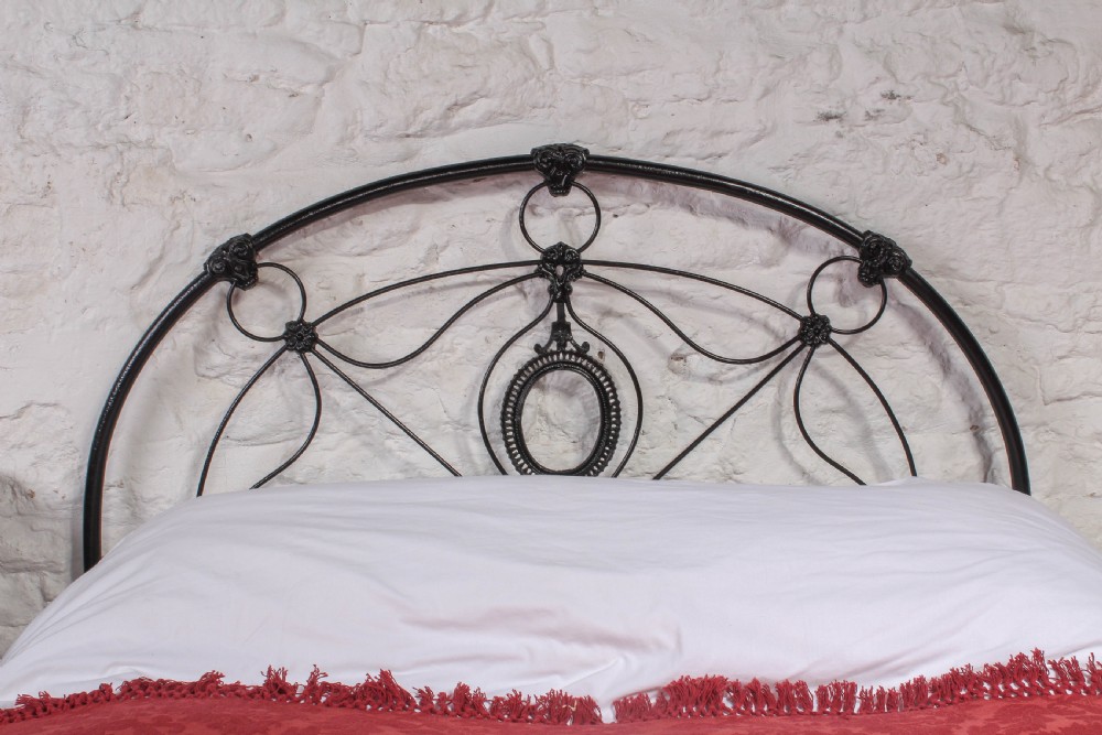 Very pretty rare all original Victorian iron double View II