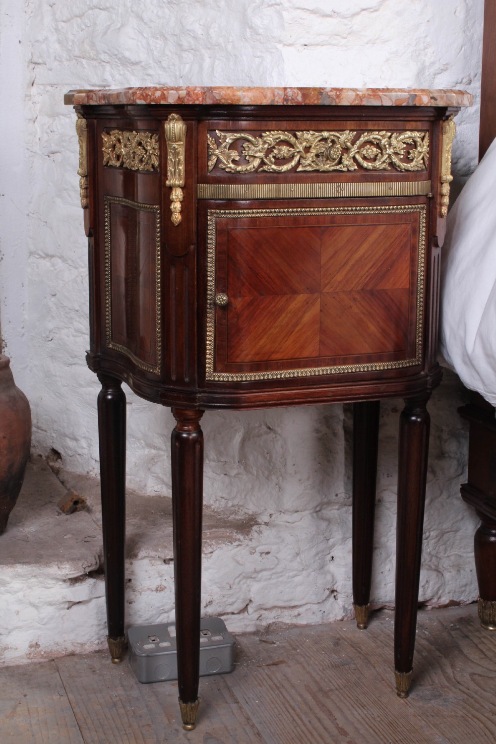 Fabulous mahogany and walnut decorated Empire style king size bed and bedside View X