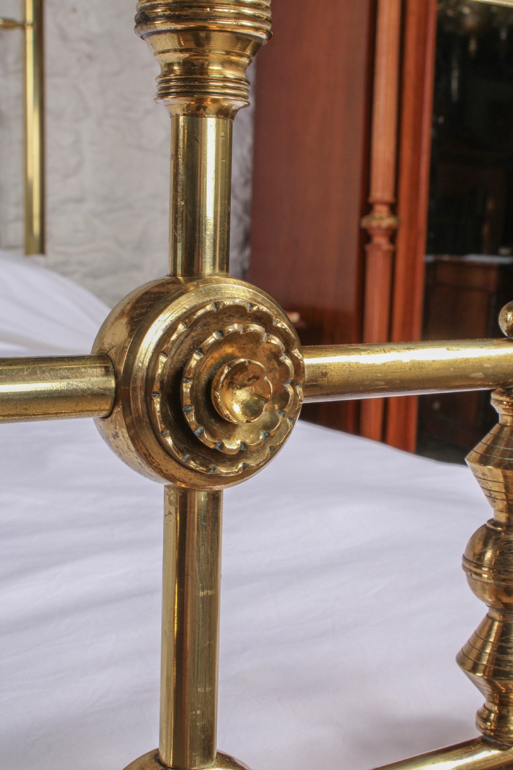 All brass king size half tester  View IX