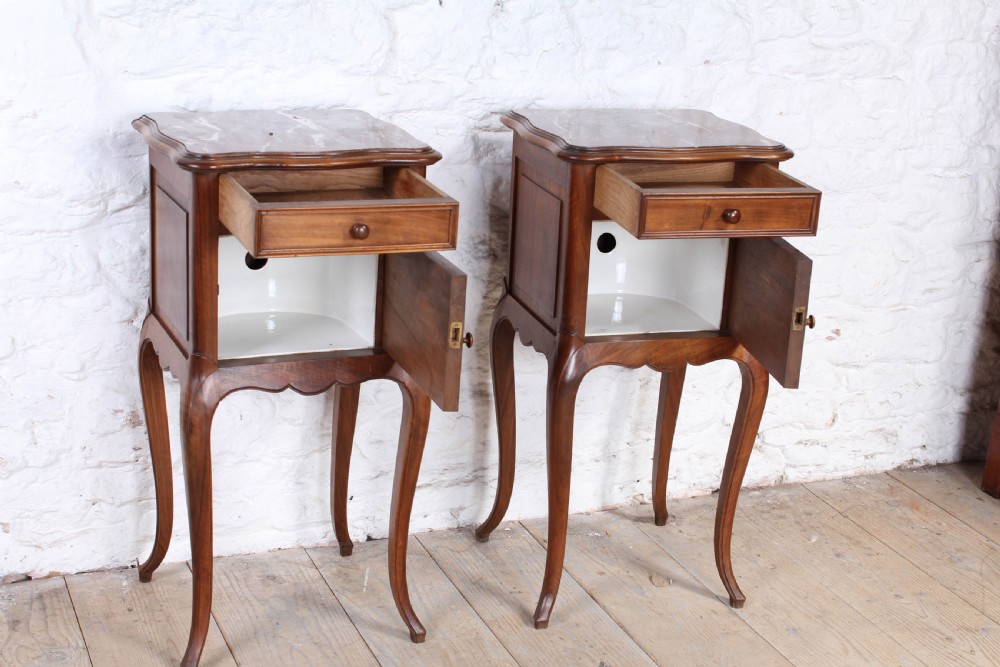 Very nice pair of Louis XV style bedsides View II