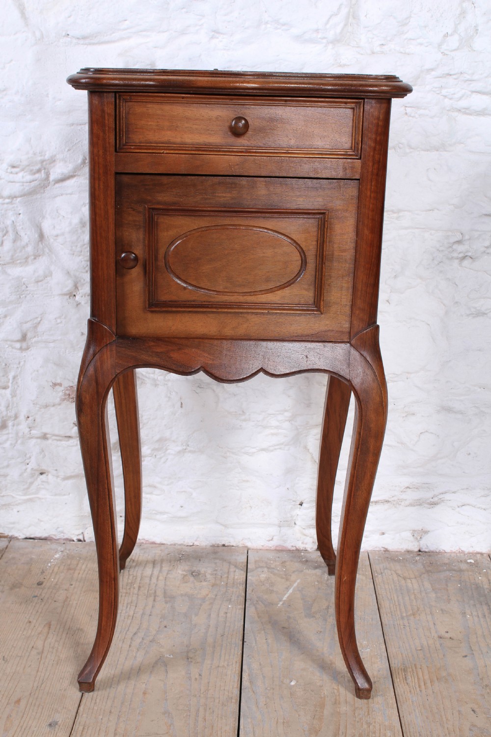Very nice pair of Louis XV style bedsides View IV
