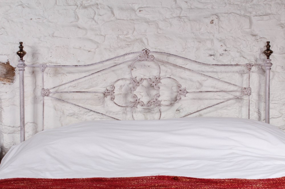 Fabulous early Victorian no end king size bed View II