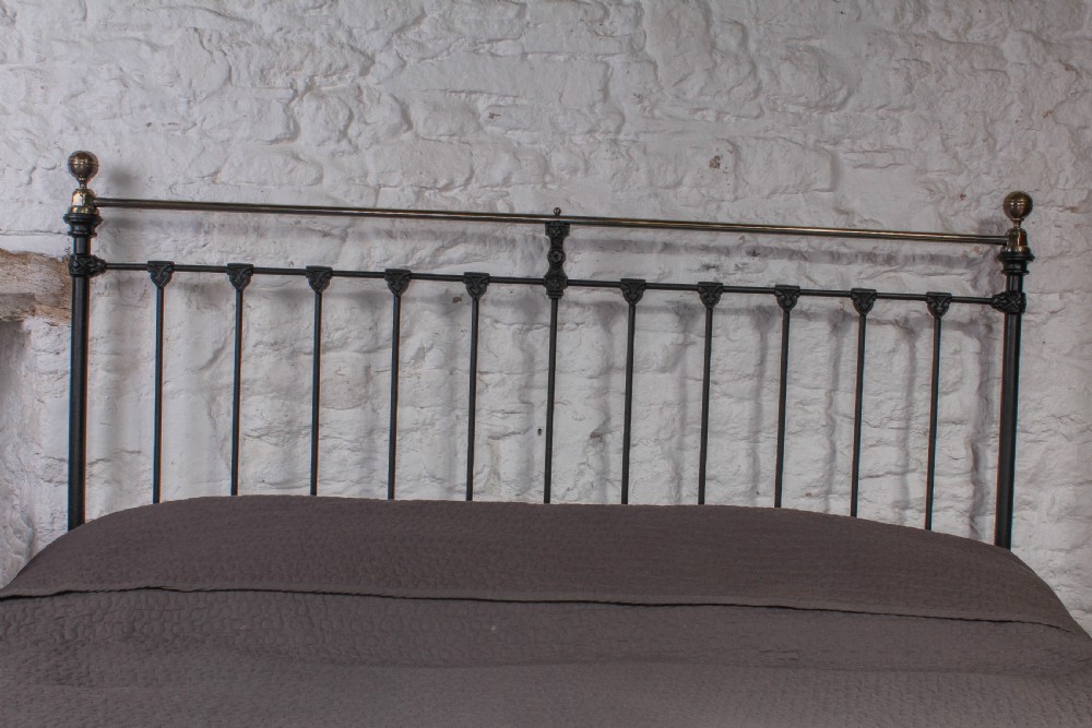 Classic Victorian super king size no end bed View III