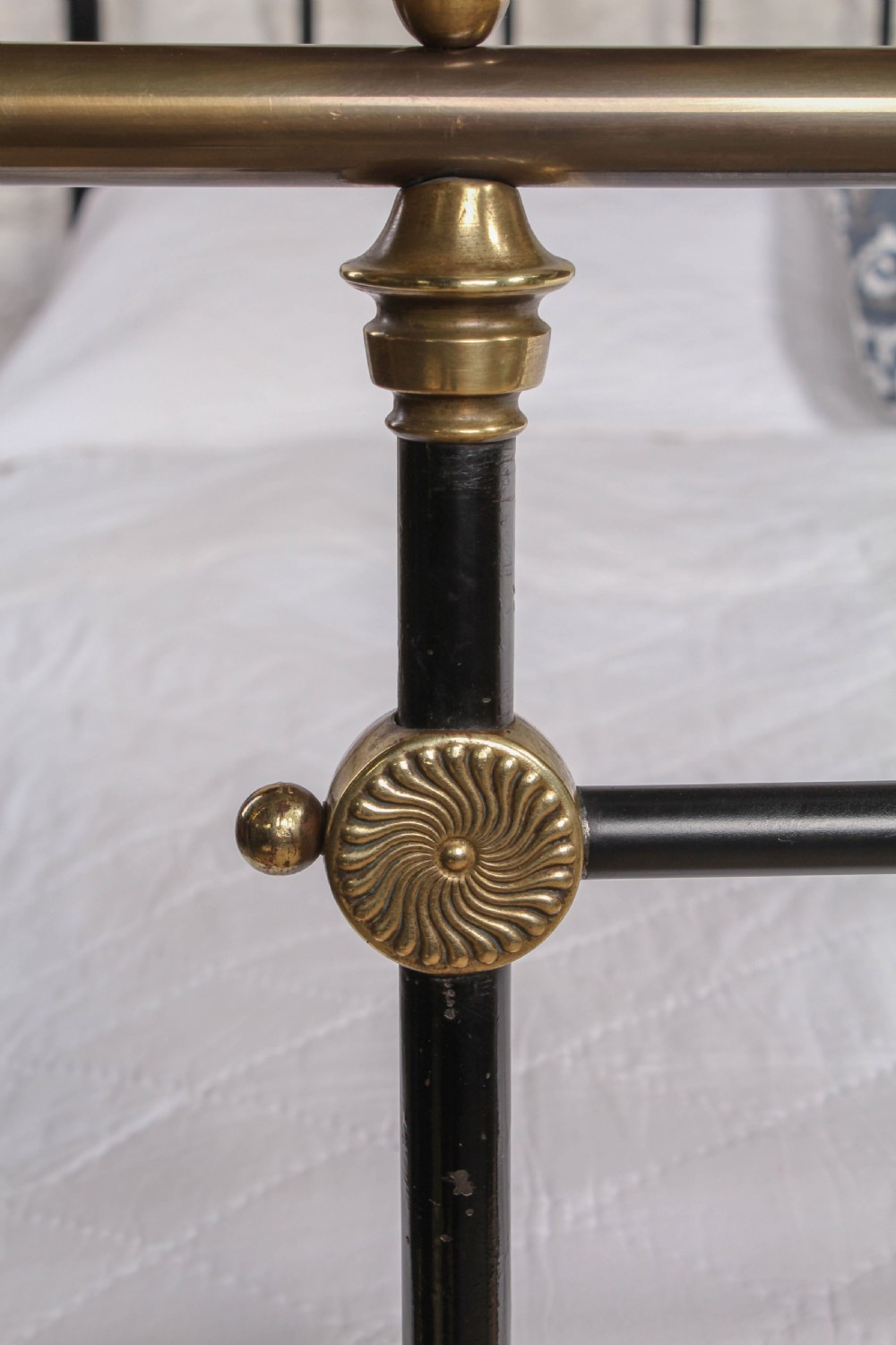 Fabulous rare super king size 6Ft Victorian brass and iron bed View VIII