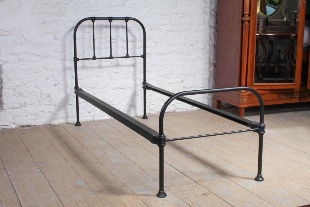 Small single utility iron bed View VII