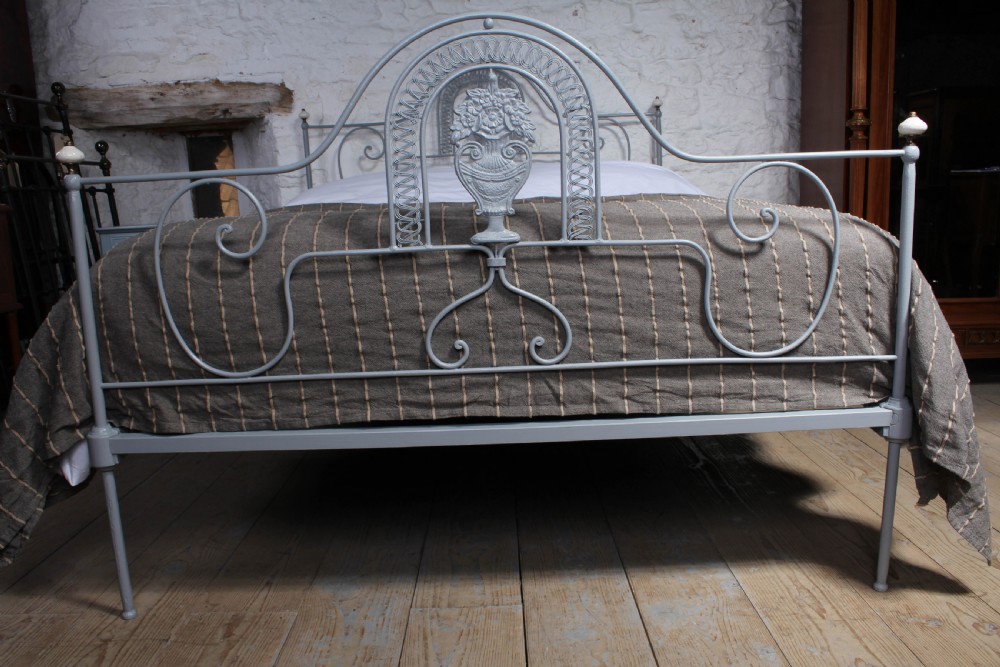 Very pretty Portuguese king size iron bed View V