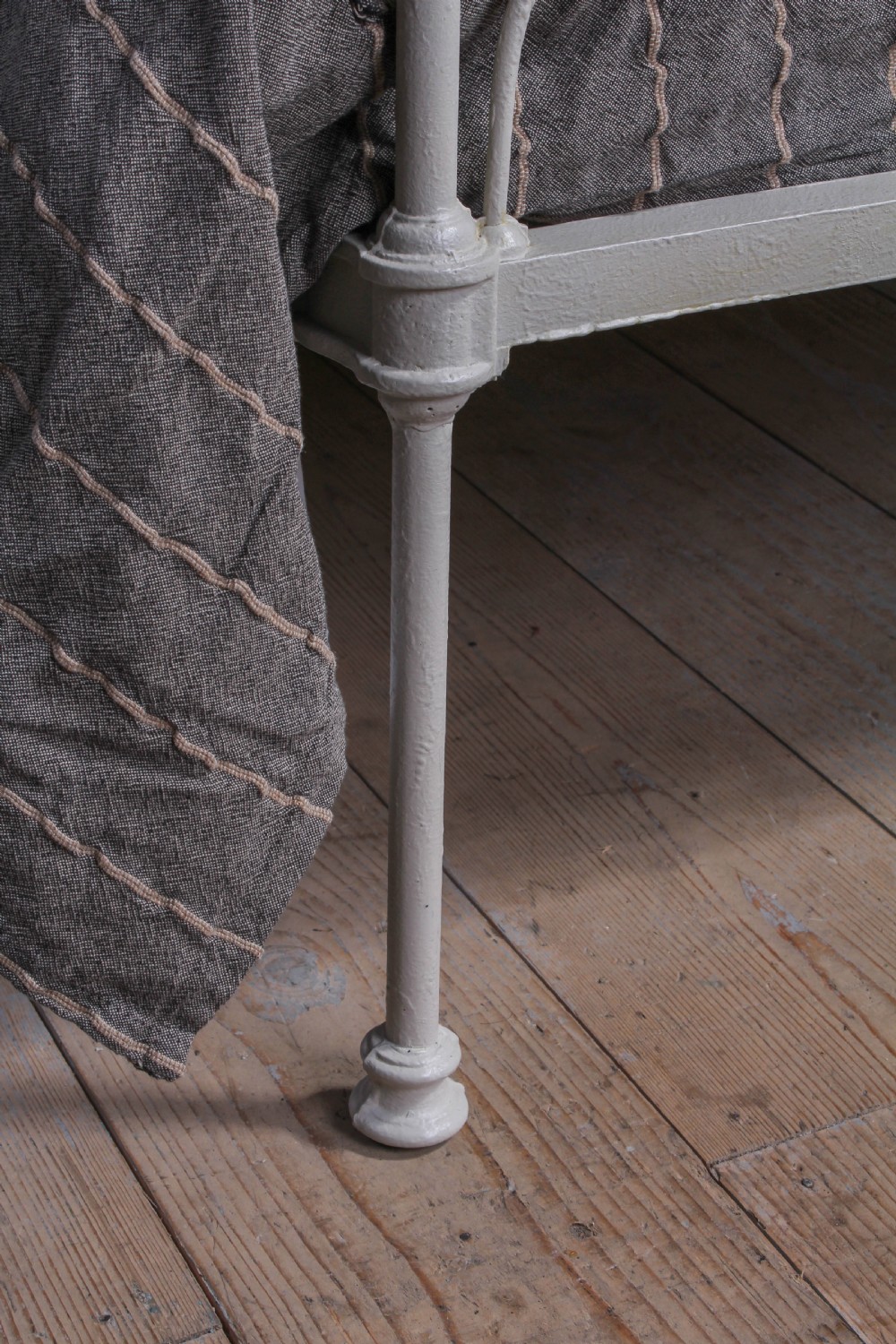 Unusual and individual Victorian brass and iron double bed View VII