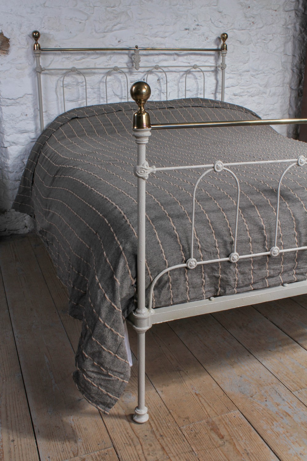 Unusual and individual Victorian brass and iron double bed View VIII