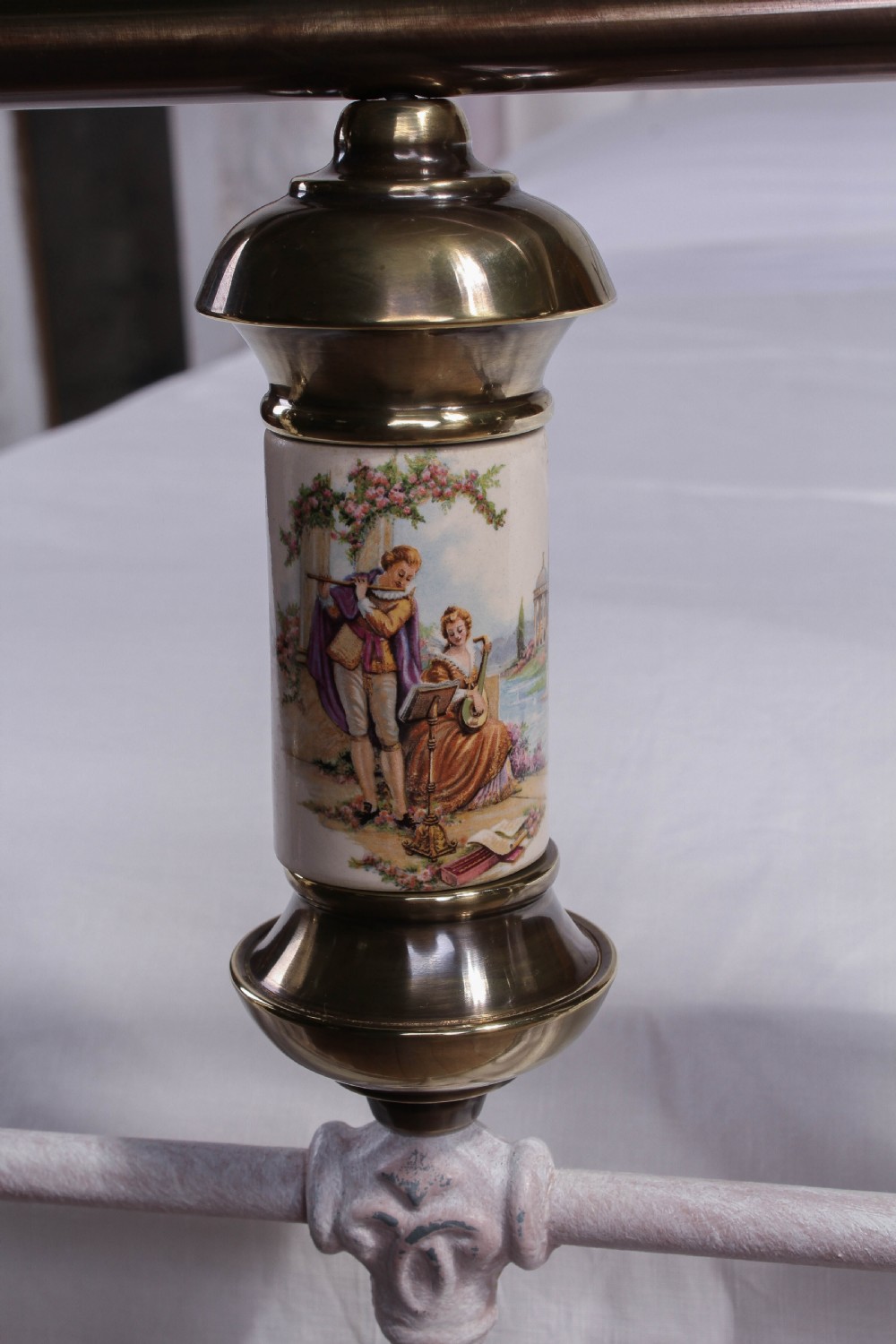 Very individual Victorian king size with porcelain scenes View VI